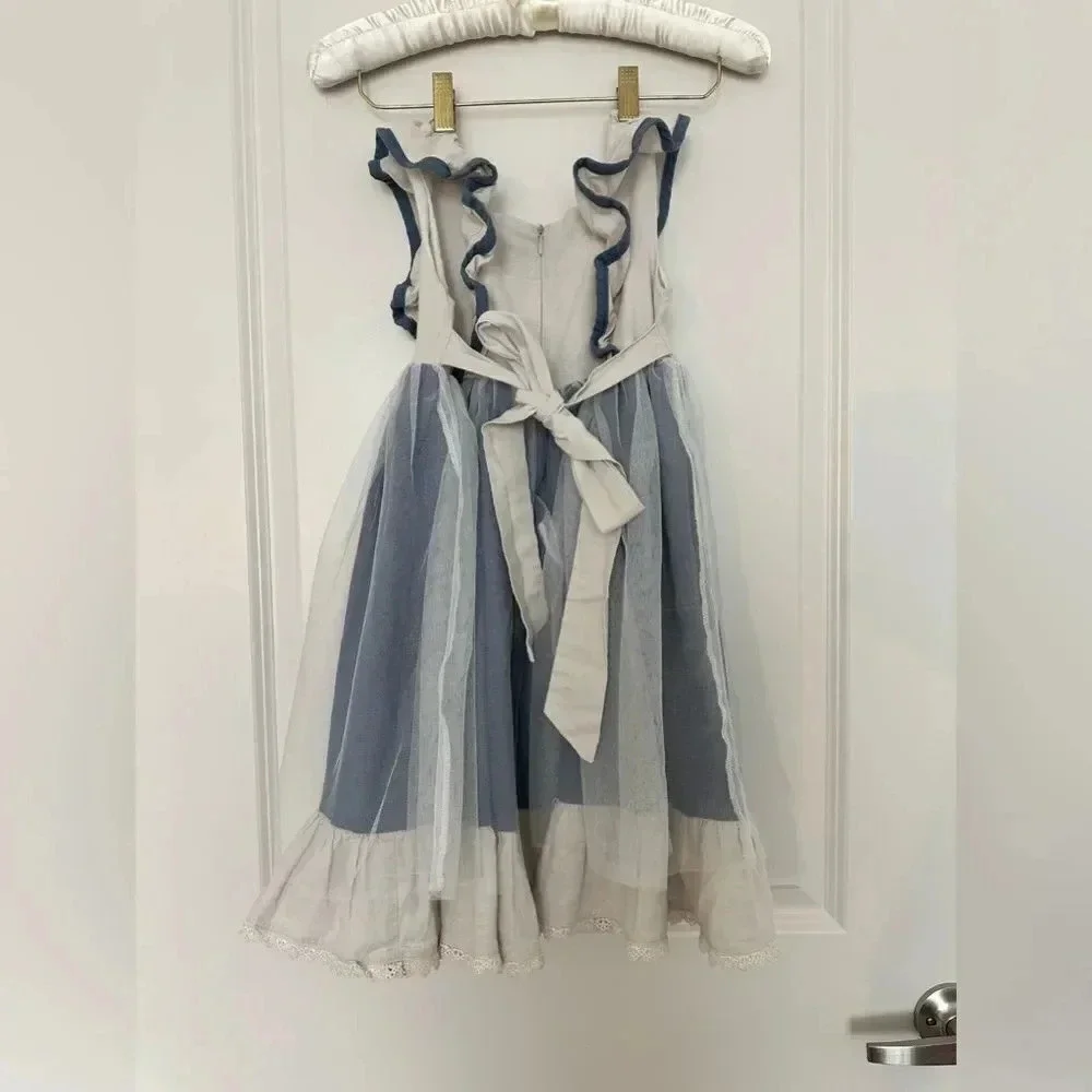 N/A blue dress